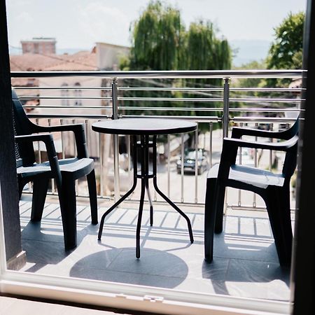 Froa Luxury Apartment Debar Ngoại thất bức ảnh